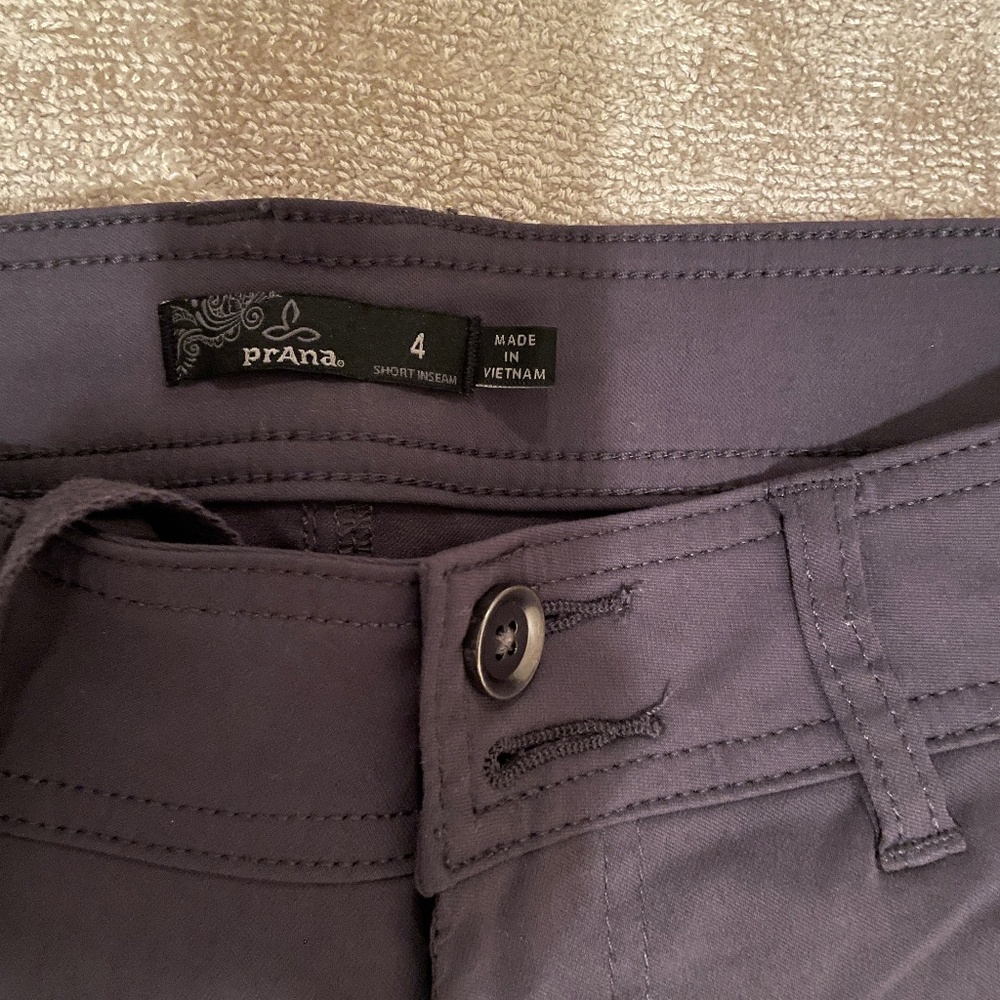 prAna Women's Halle Pants - size 4, Short Inseam, Dark Gray